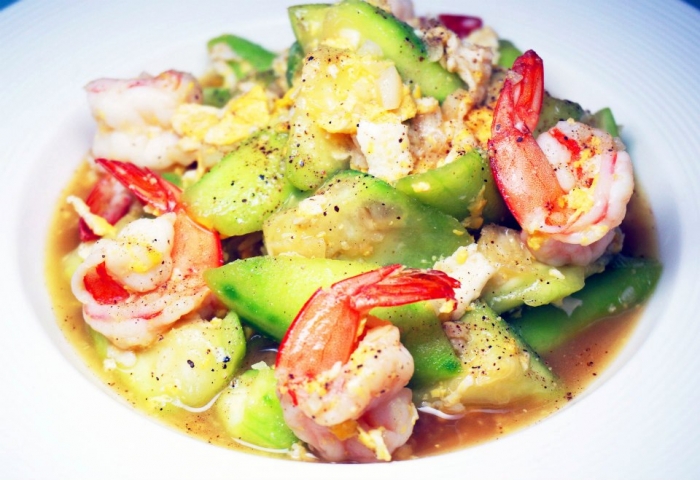 ผัดบวบกุ้ง Stri-fried Zucchini with Eggs and Shrimps